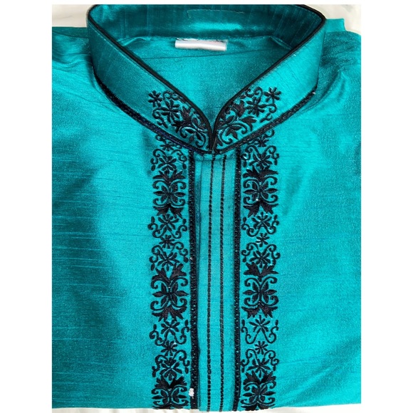 Blue Art silk Kurta with churidar / Punjabi pajama - Picture 4 of 4